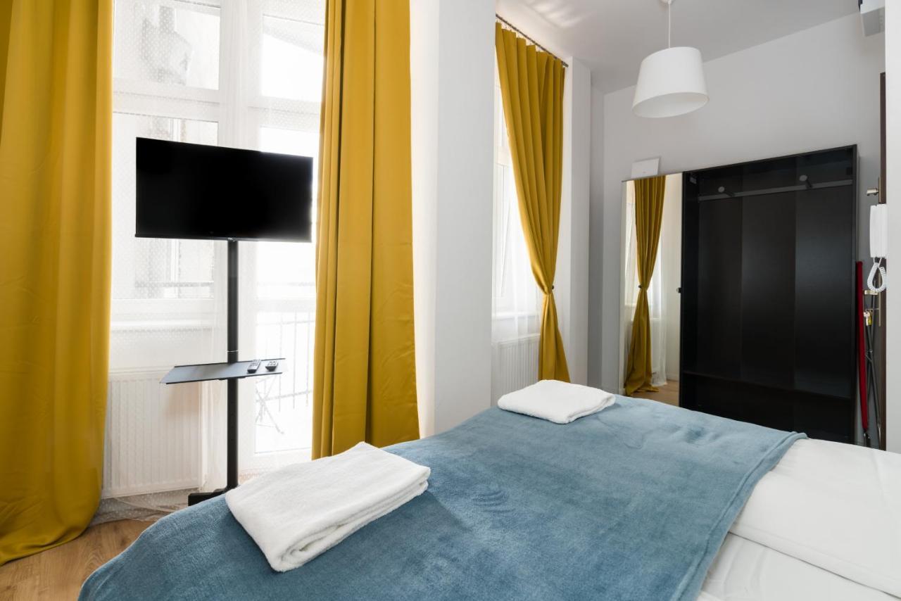 Kwiatowa Apartments Poznan City Center By Noclegi Renters Екстериор снимка